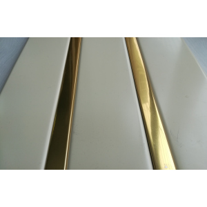 Реечный алюминиевый потолок Allux бежевый матовый - золото зеркальное комплект 200 см х 350 см лучшая модель в Луцке